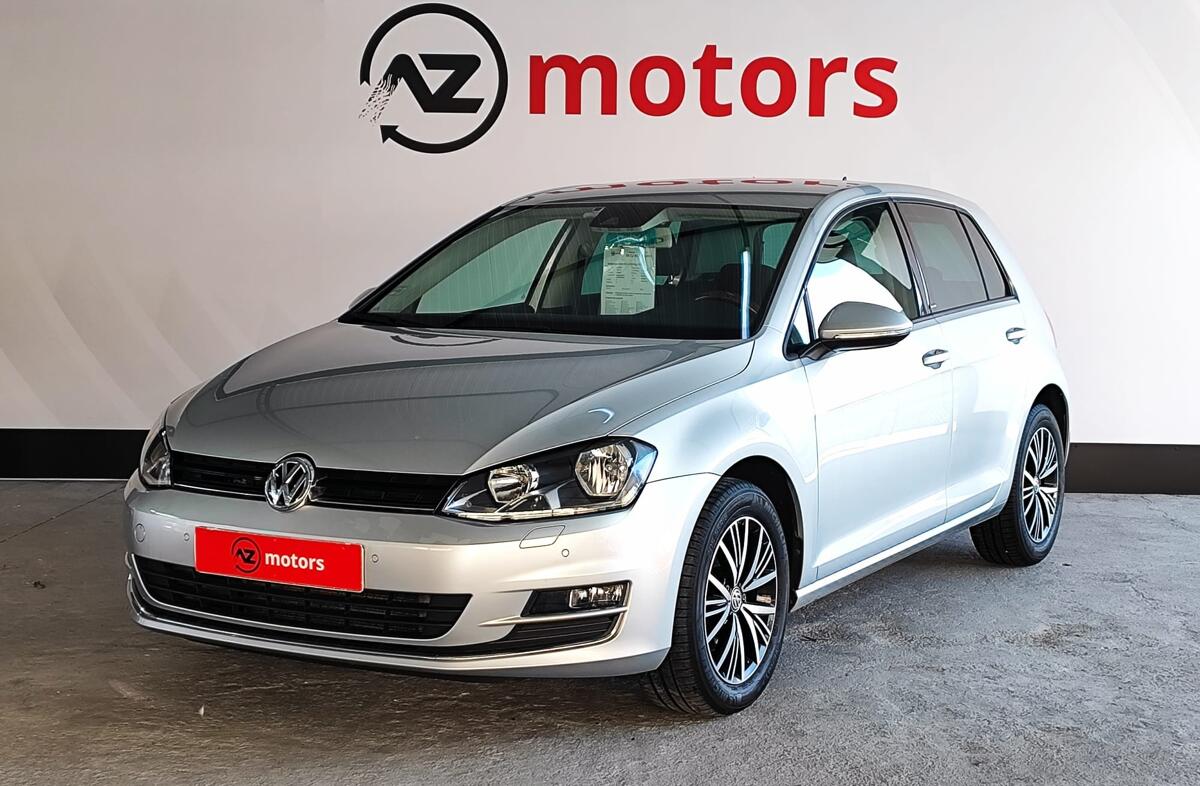 VOLKSWAGEN Golf 1.6 TDi Confortline