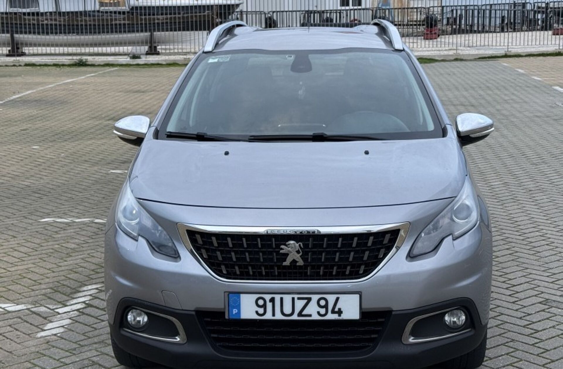 PEUGEOT 2008 1.2 PureTech Style