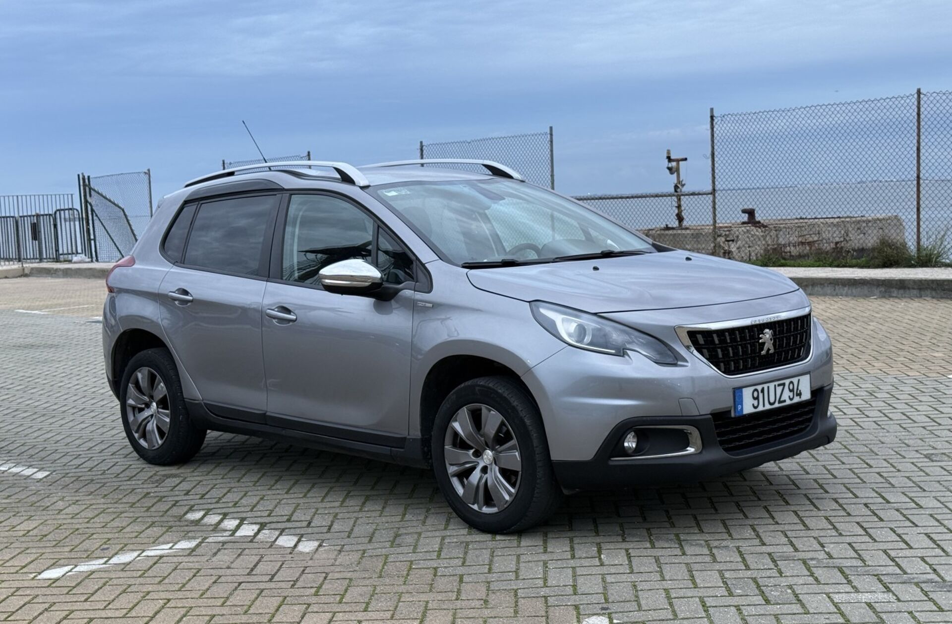 PEUGEOT 2008 1.2 PureTech Style