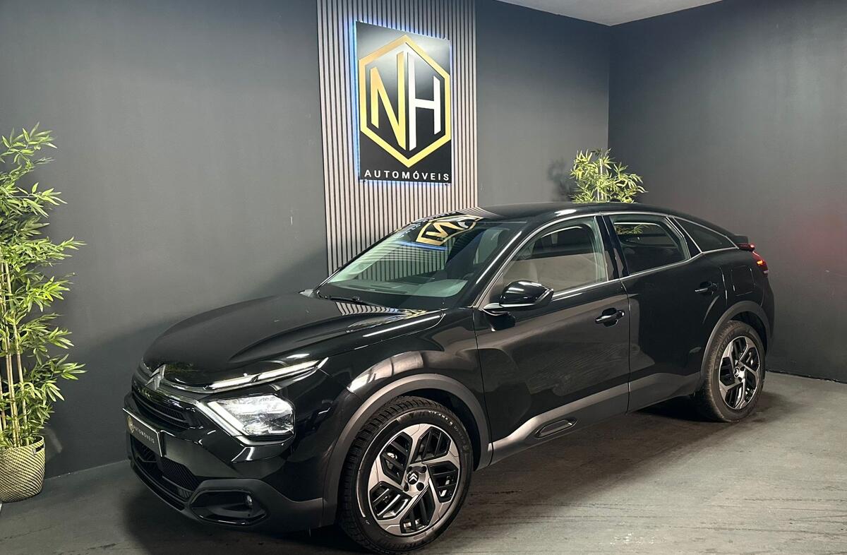 CITROEN C4 1.2 PureTech Plus EAT8