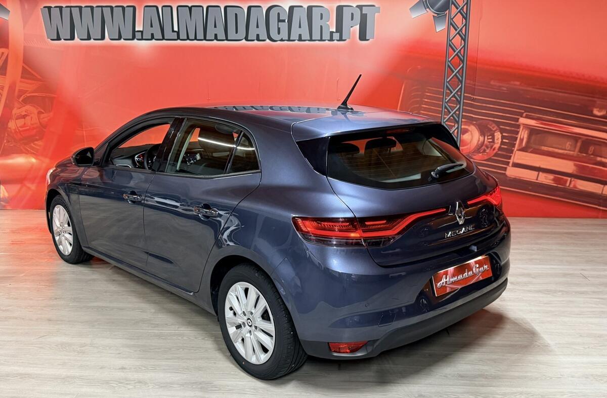 RENAULT Mégane 1.0 TCe Limited