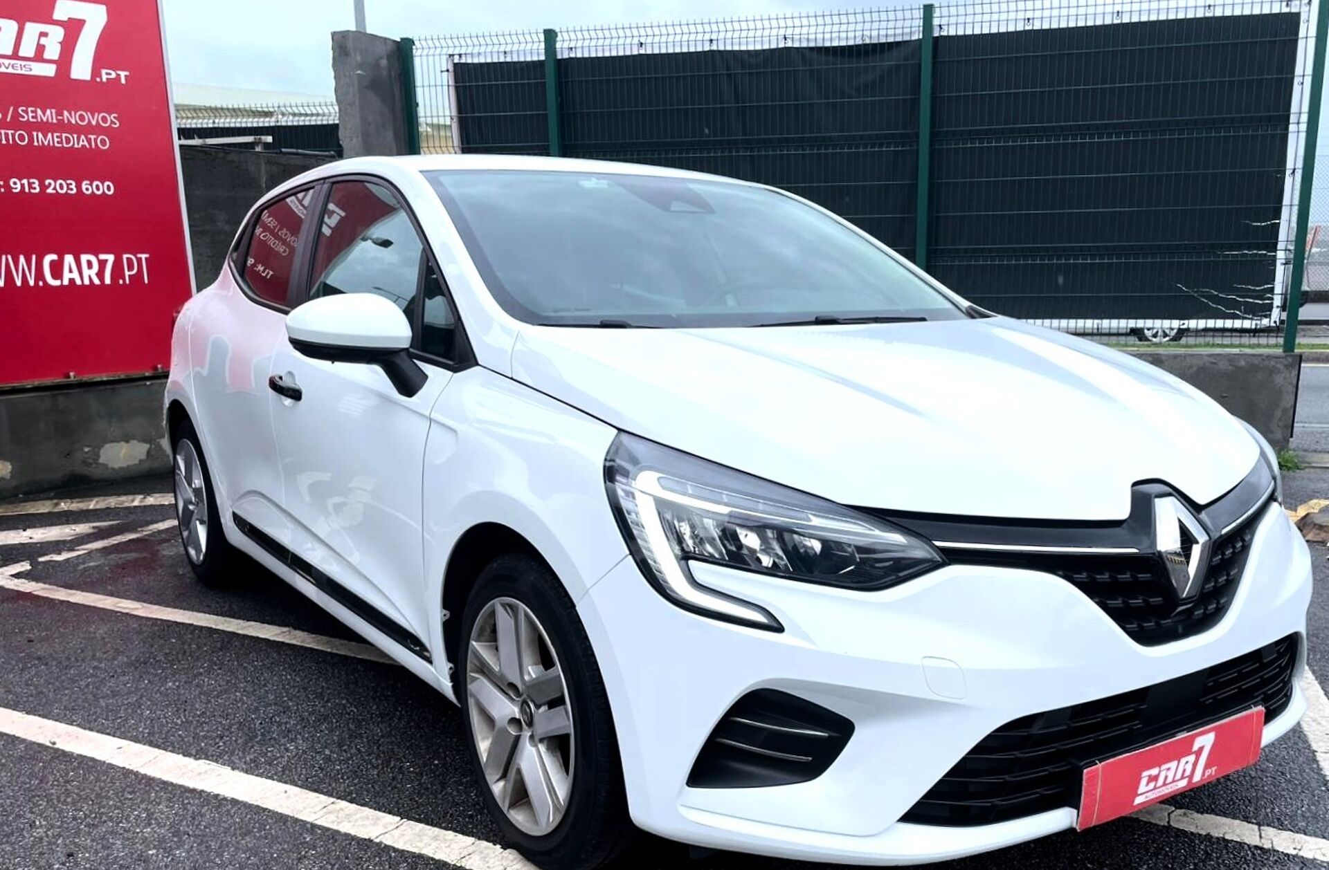 RENAULT Clio 1.0 SCe Zen