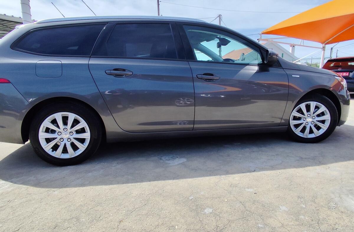 PEUGEOT 308 SW 1.5 BlueHDi Style