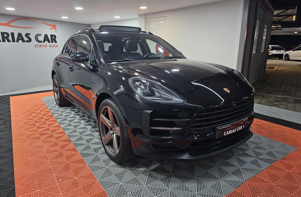 PORSCHE Macan Macan