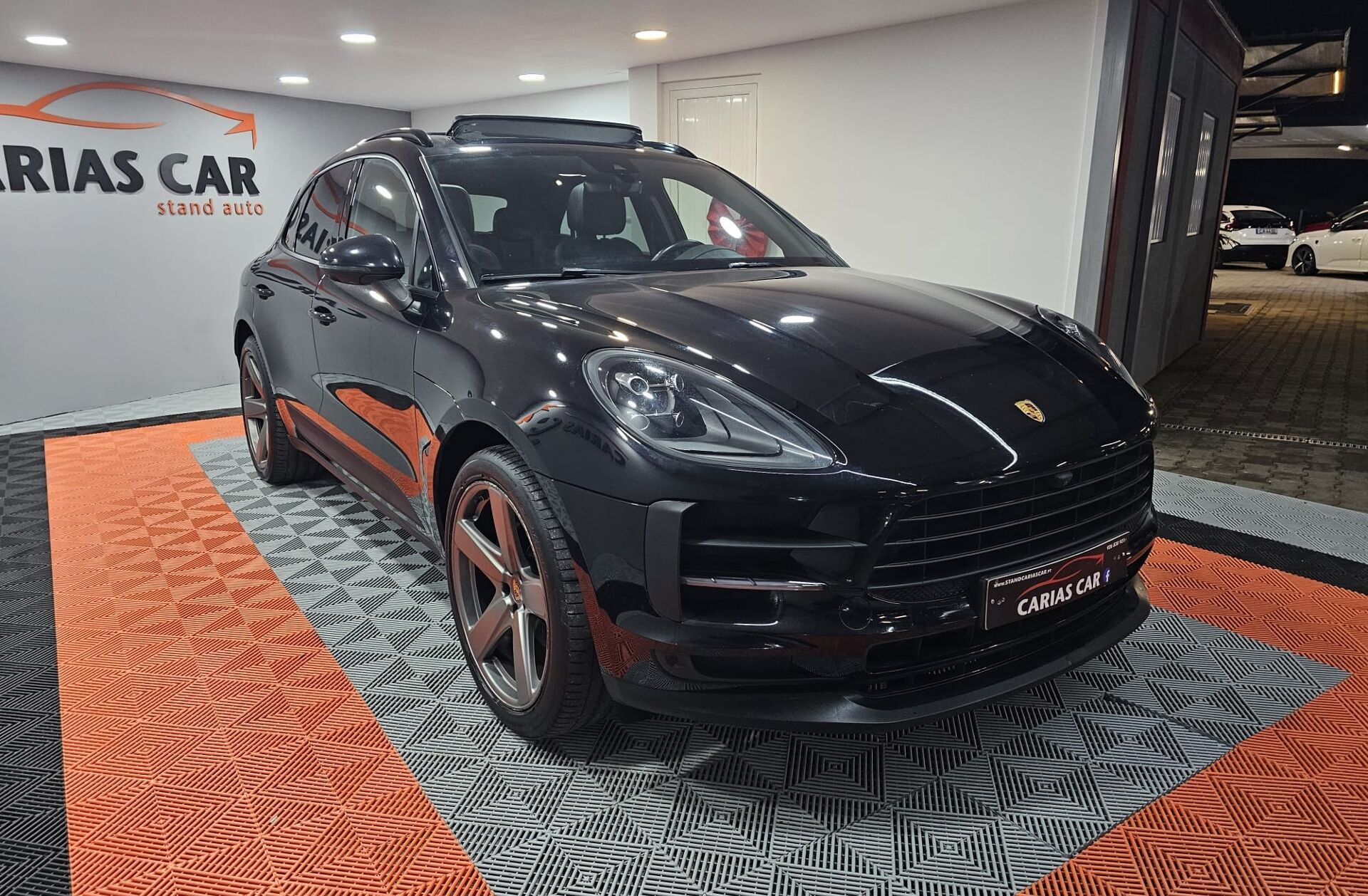 PORSCHE Macan Macan