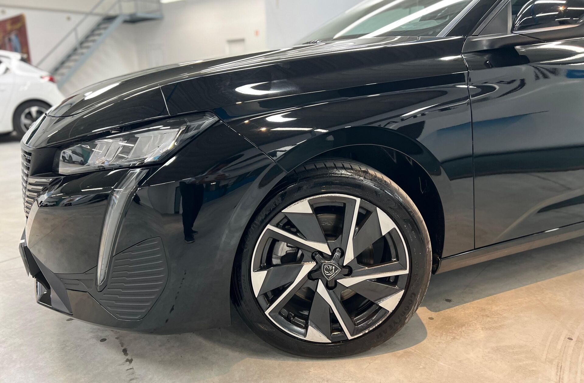 PEUGEOT 308 SW 1.2 PureTech Allure