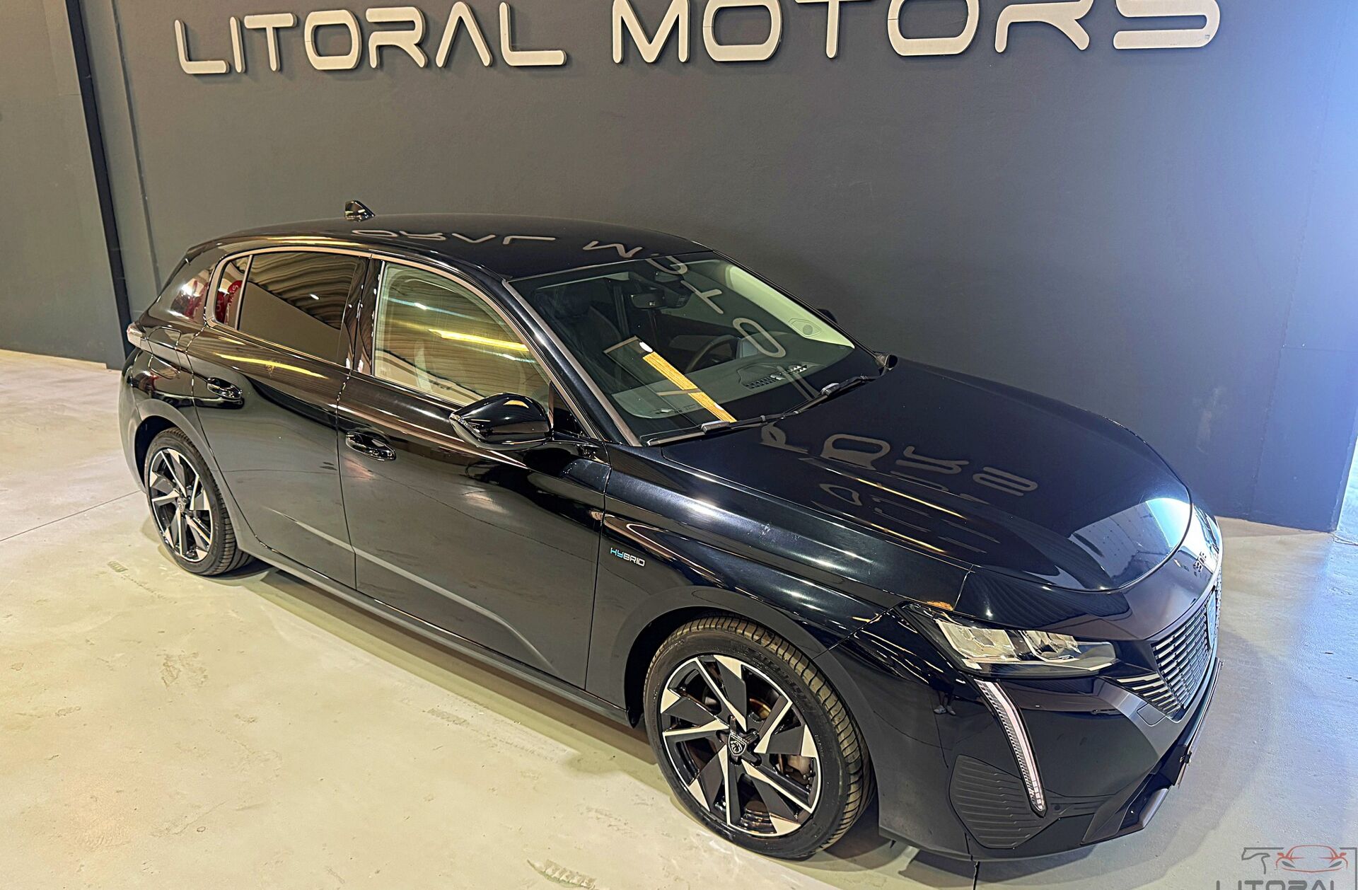 PEUGEOT 308 1.6 Hybrid Allure Pack e-EAT8