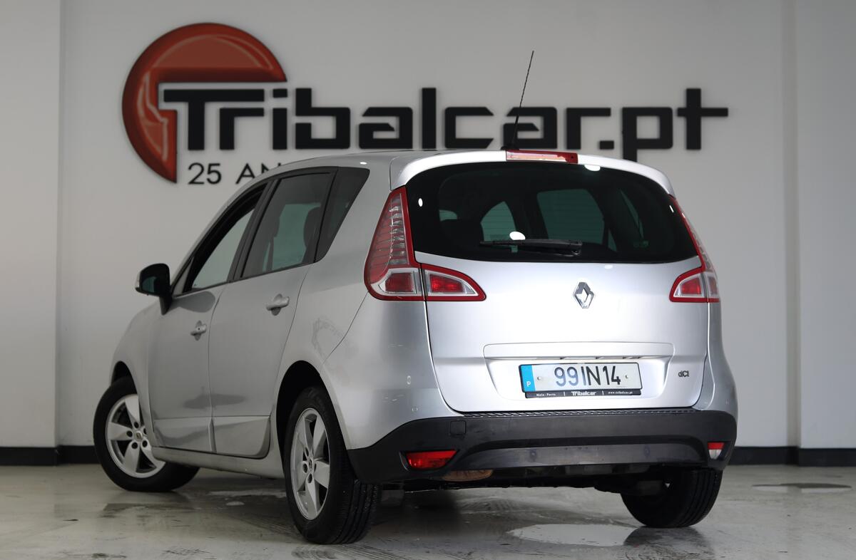 RENAULT Scénic 1.5 dCi Dynamique S