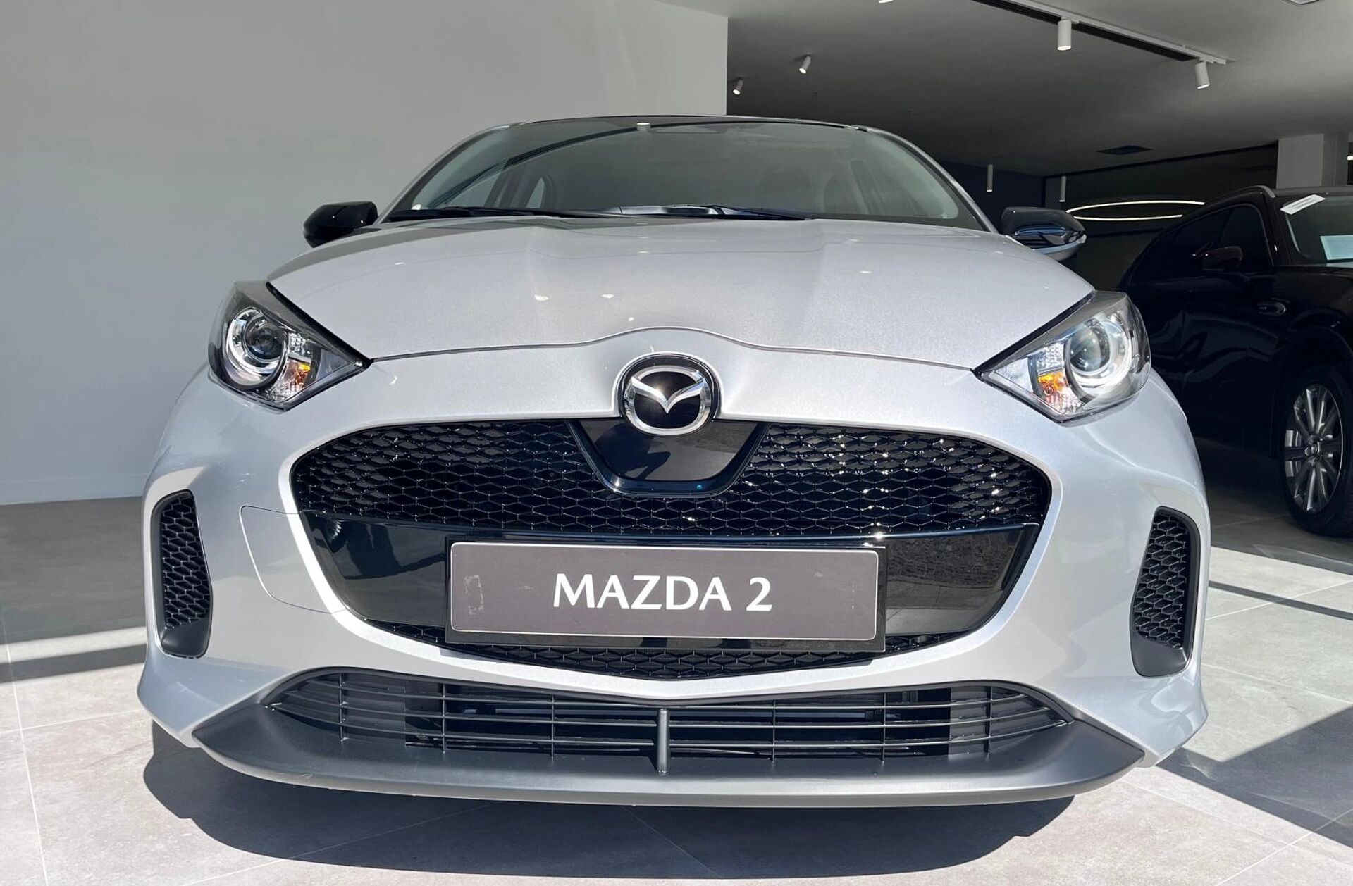 MAZDA 2 Mazda 1.5 L Hybrid VVT-i Centre-Line