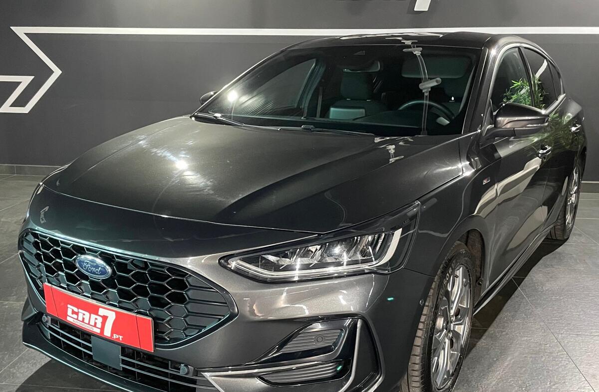 FORD Focus St.1.0 EcoBoost MHEV ST-Line X