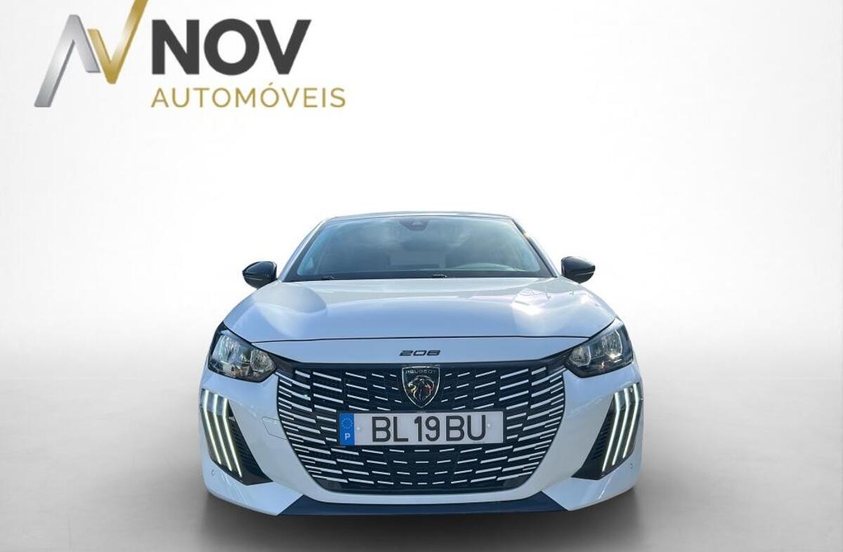 PEUGEOT 208 1.2 Hybrid Allure e-DCS6