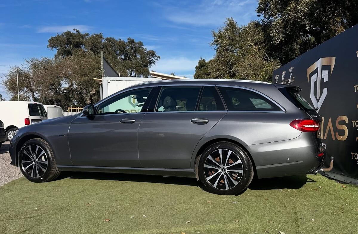 MERCEDES Classe E E 300 e AMG Line