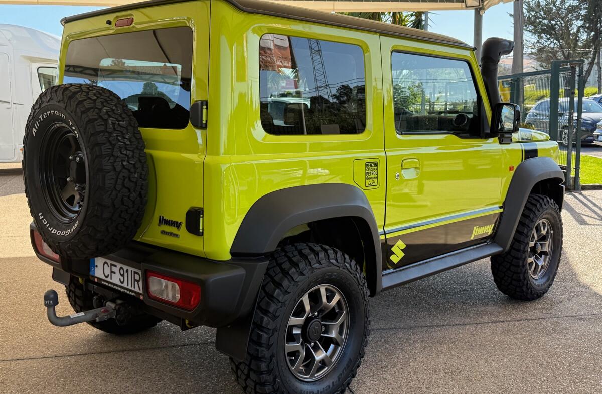 SUZUKI Jimny 1.5L JLX