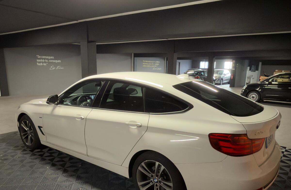 BMW Serie-3 320 d Line Sport