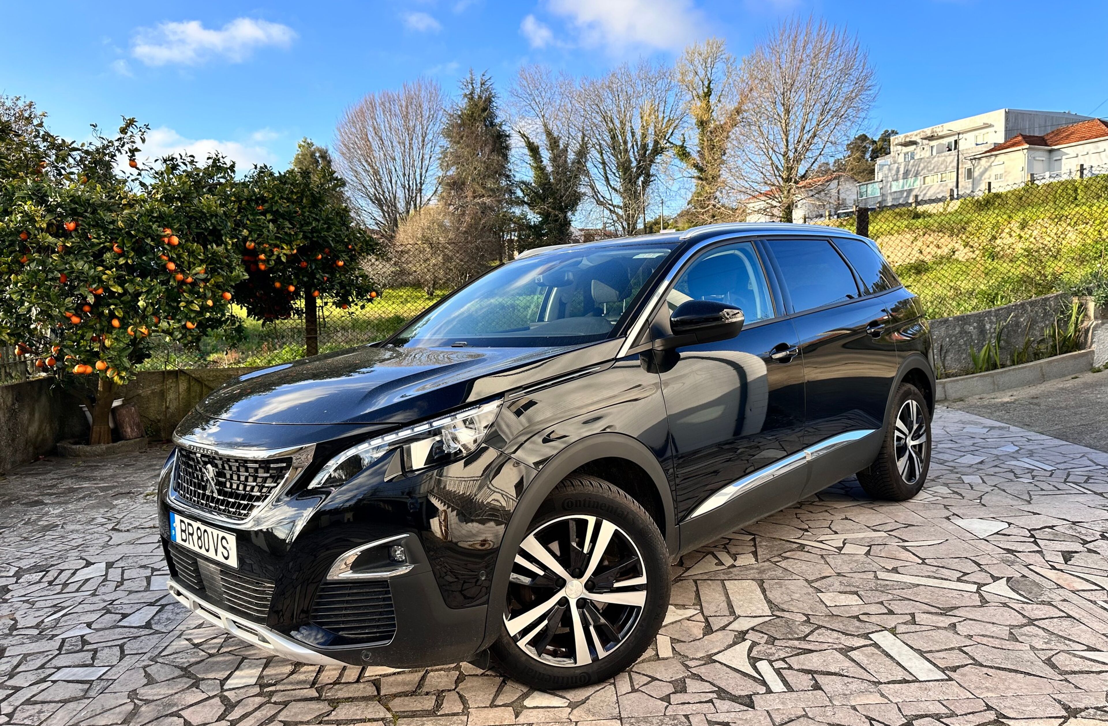 PEUGEOT 5008 1.2 PureTech Allure EAT8