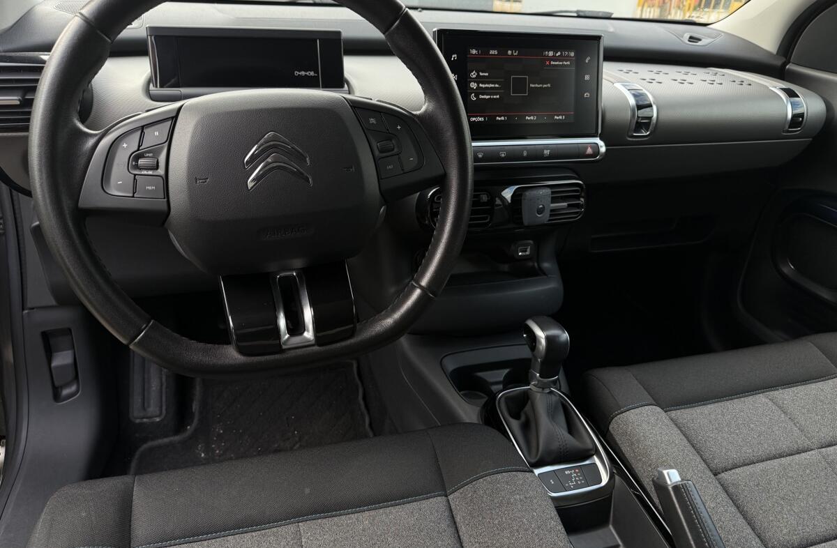 CITROEN C4 Cactus 1.2 PureTech Shine EAT6