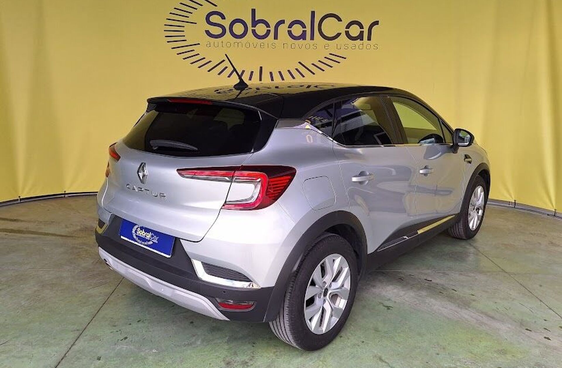 RENAULT Captur 1.0 TCe Intens