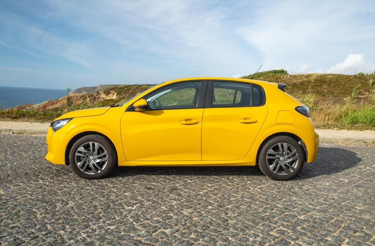 PEUGEOT 208 1.5 BlueHDi Active Pack