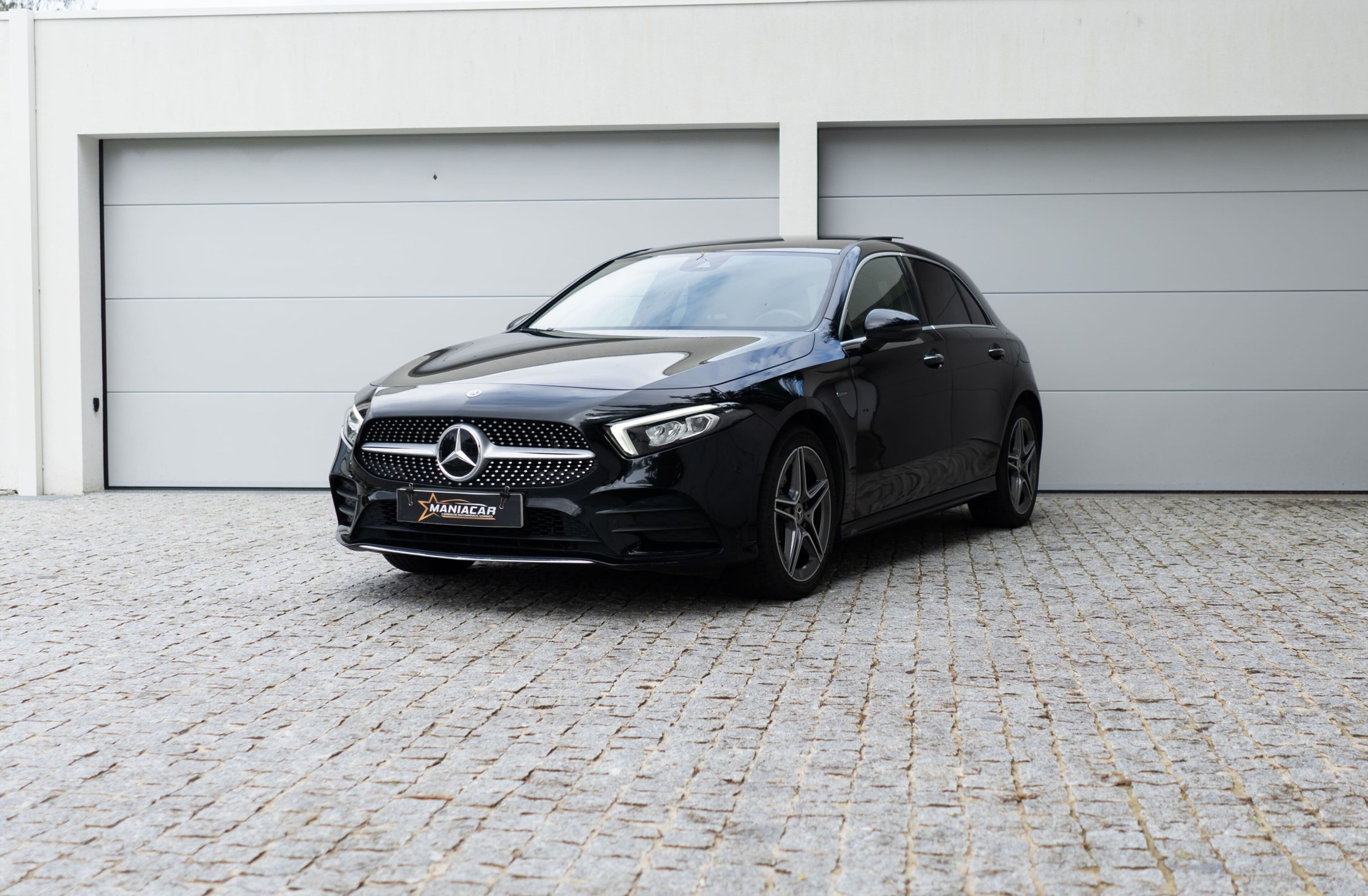MERCEDES Classe A A 250 e AMG Line