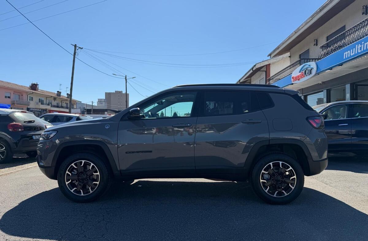 JEEP Compass 1.3 TG 4Xe Trailhawk