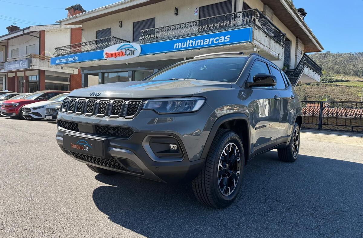 JEEP Compass 1.3 TG 4Xe Trailhawk