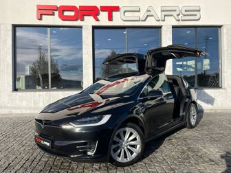 TESLA Model X 75D