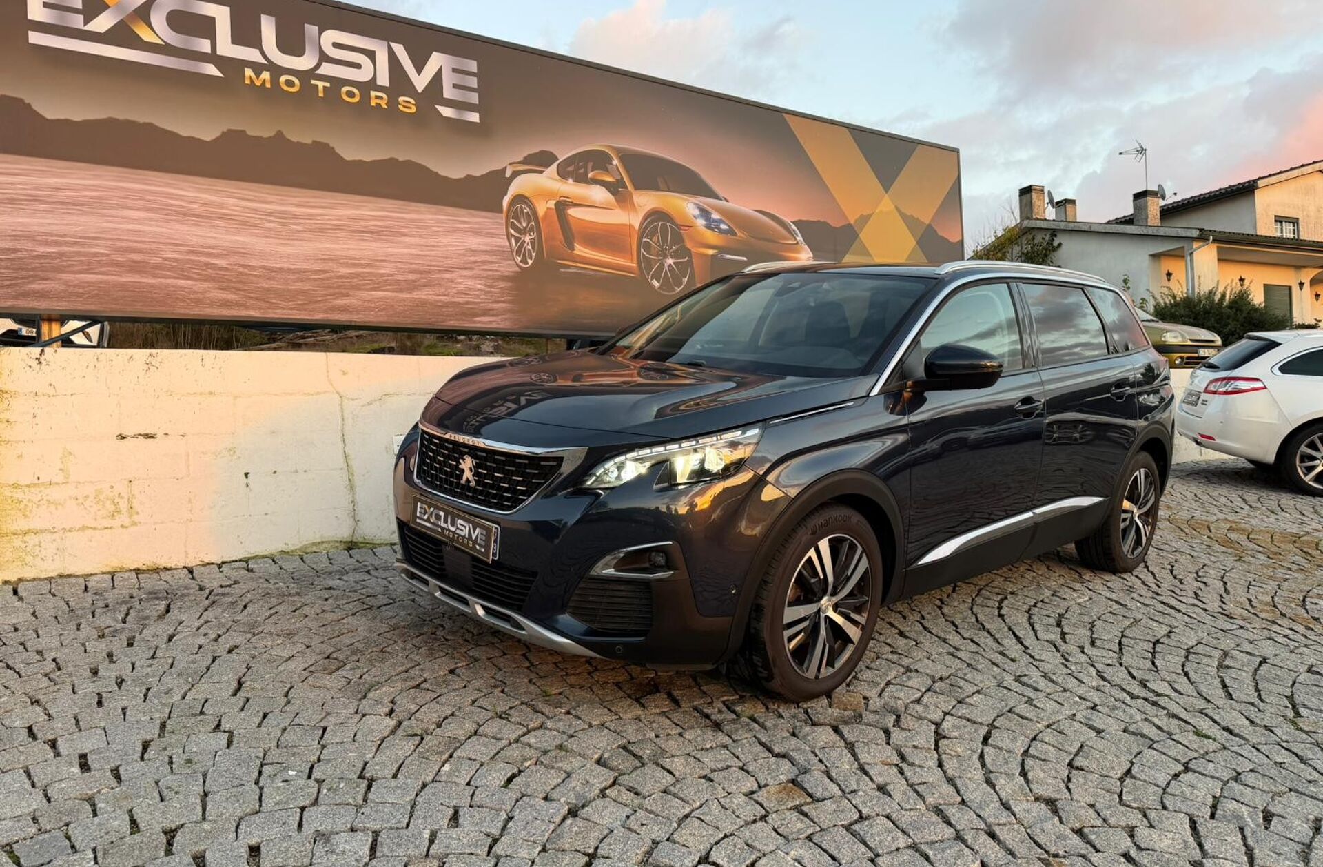 PEUGEOT 5008 1.6 BlueHDi Allure EAT6