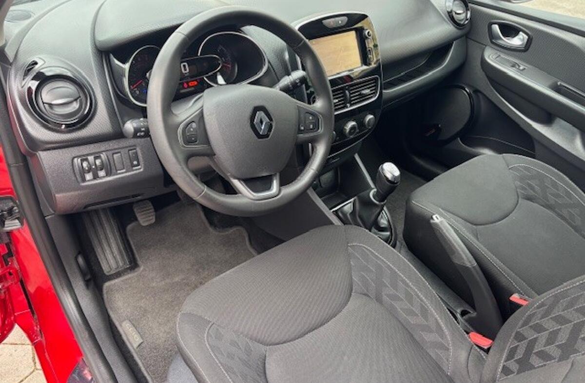 RENAULT Clio 0.9 TCe Limited