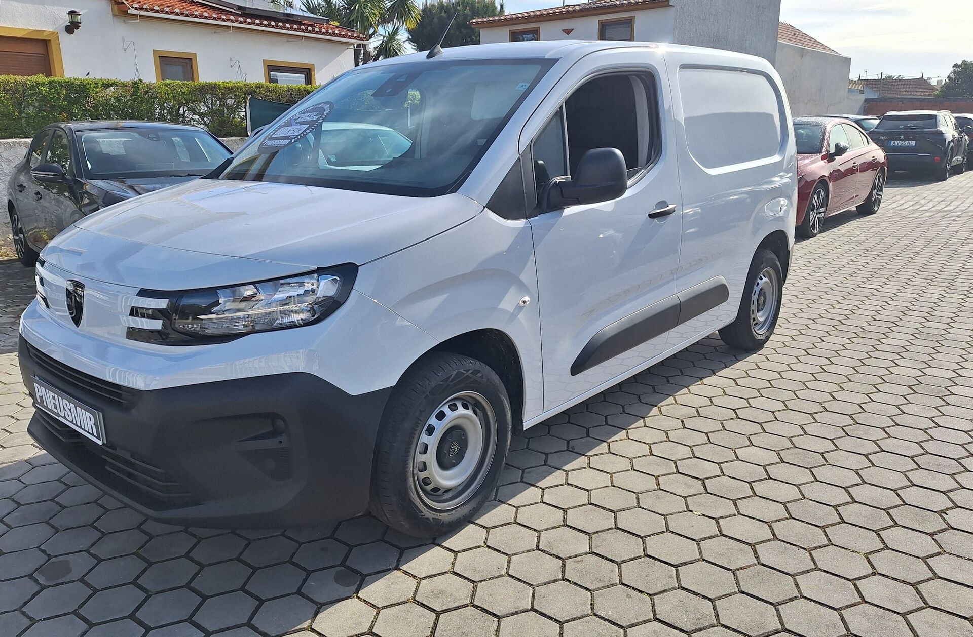 PEUGEOT Partner 1.5 BlueHDi Standard