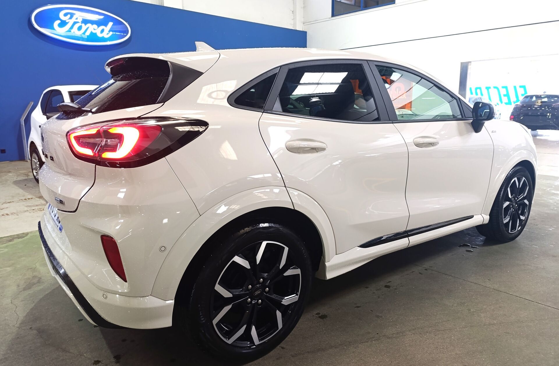 FORD Puma 1.0 EcoBoost MHEV ST-Line X