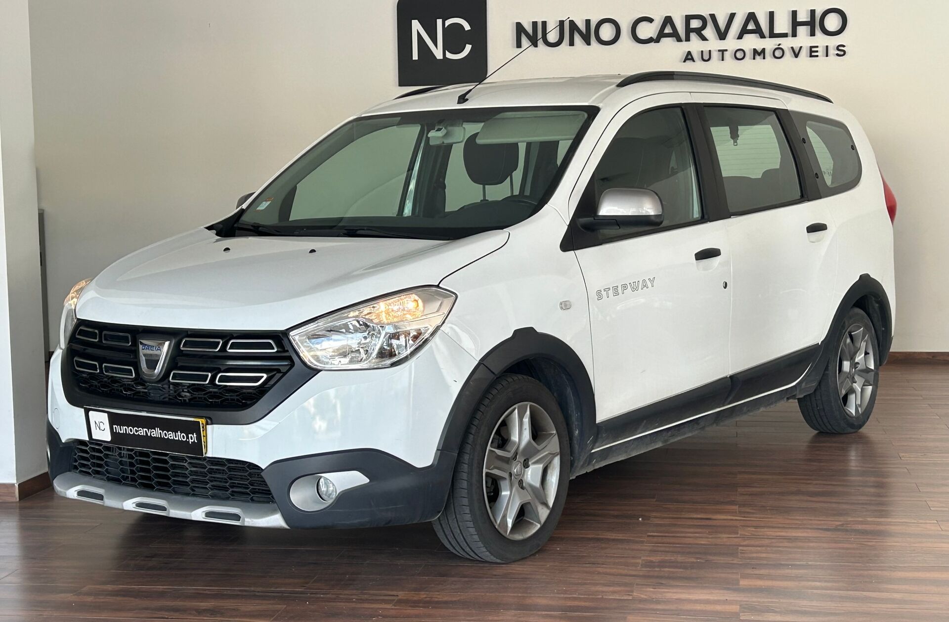 DACIA Lodgy 1.5 dCi Stepway 7L