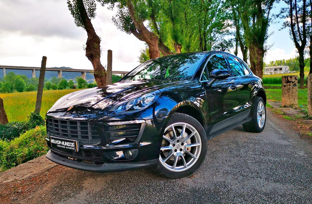 PORSCHE Macan S