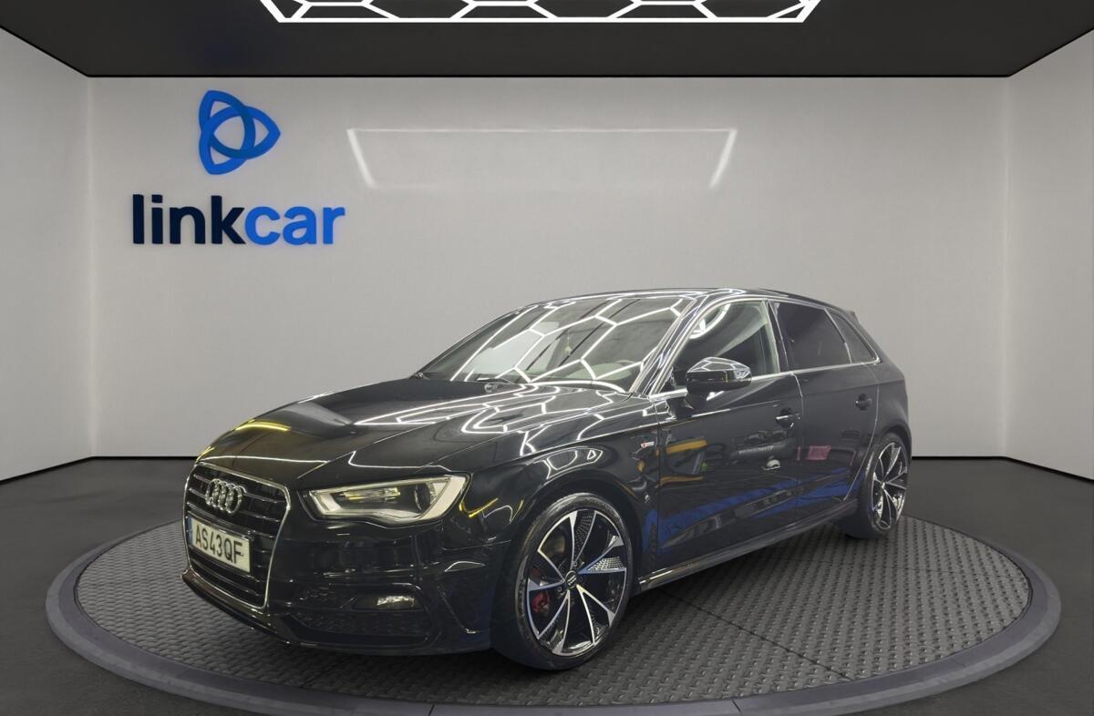 AUDI A3 2.0 TDi S-line S tronic
