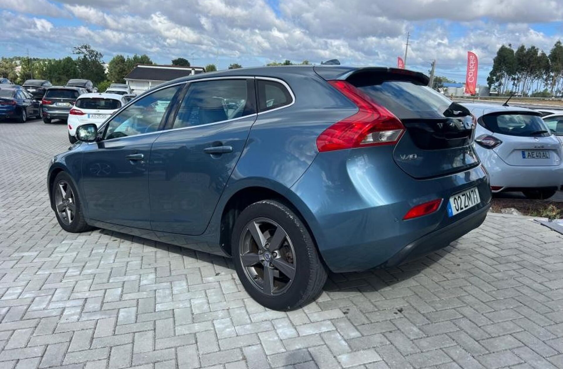 VOLVO V40 2.0 D4 Kinetic