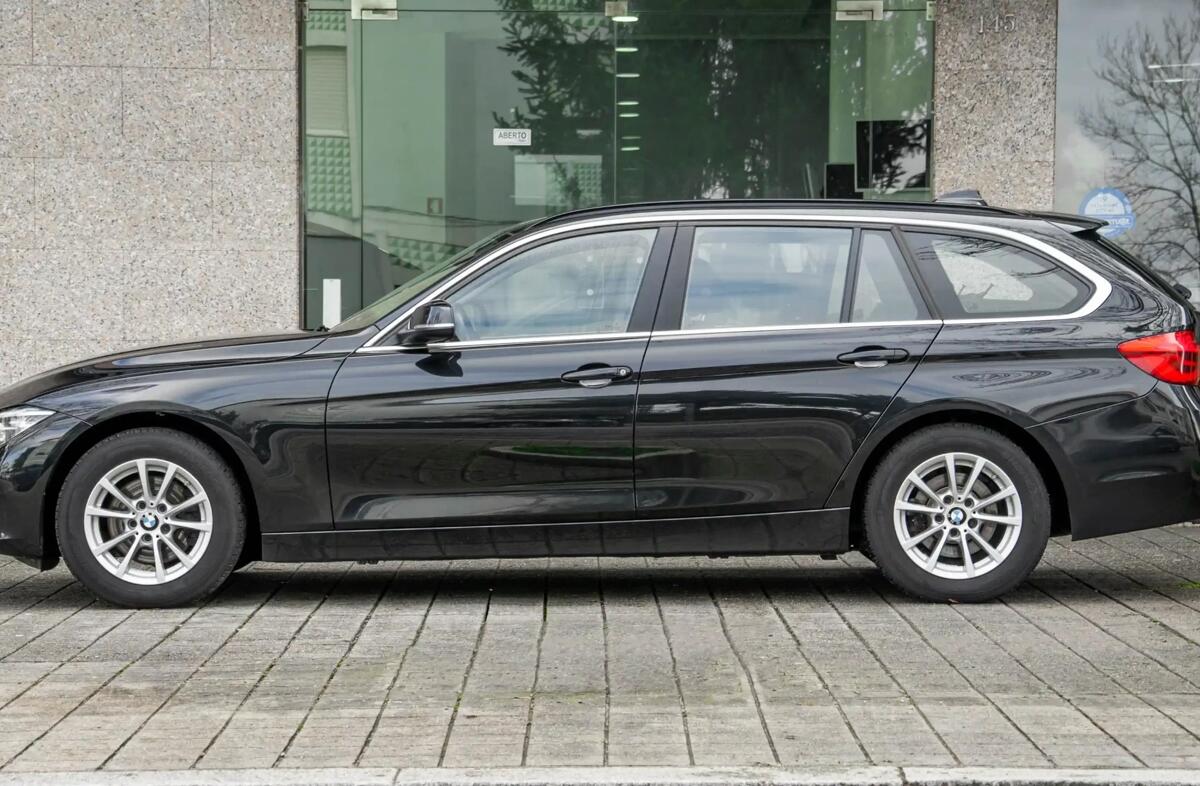 BMW Serie-3 320 d Touring Advantage Auto