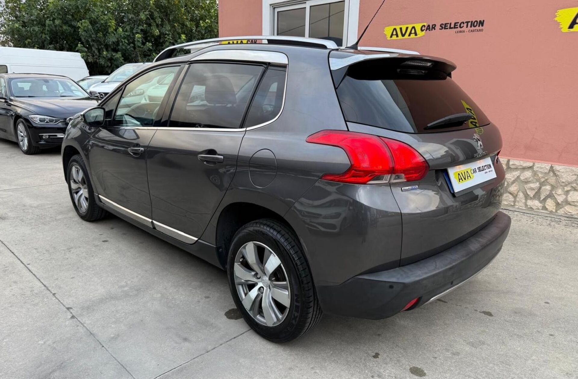 PEUGEOT 2008 1.6 BlueHDi Allure