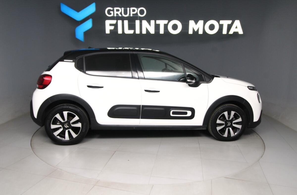 CITROEN C3 1.2 PureTech Shine EAT6