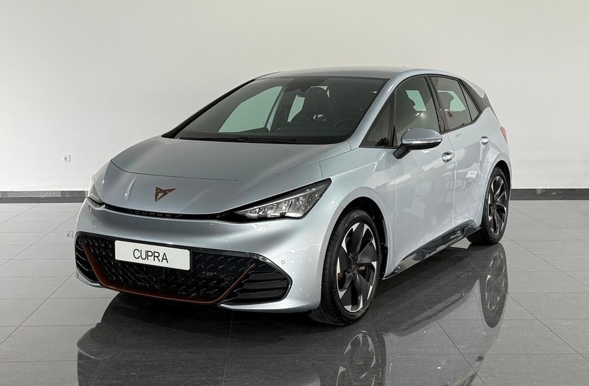 CUPRA Born 58 kWh e-Boost Plus