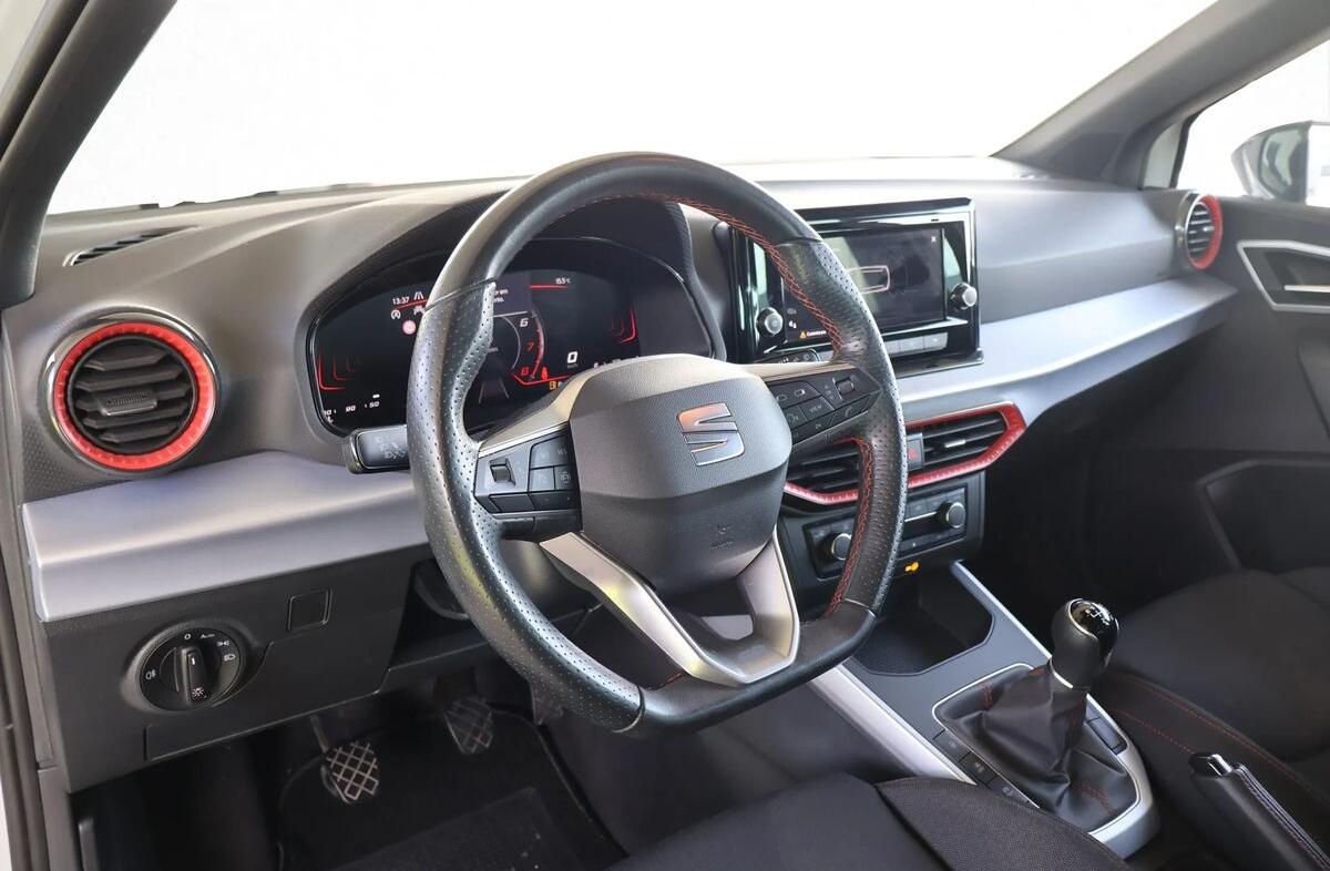 SEAT Arona 1.0 TSI FR