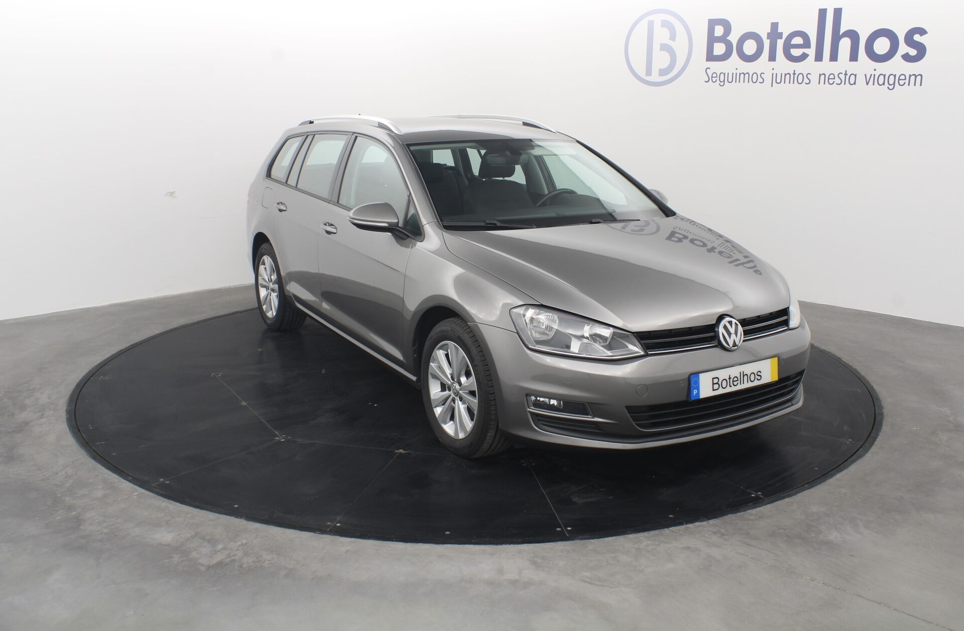VOLKSWAGEN Golf 1.6 TDi Confortline