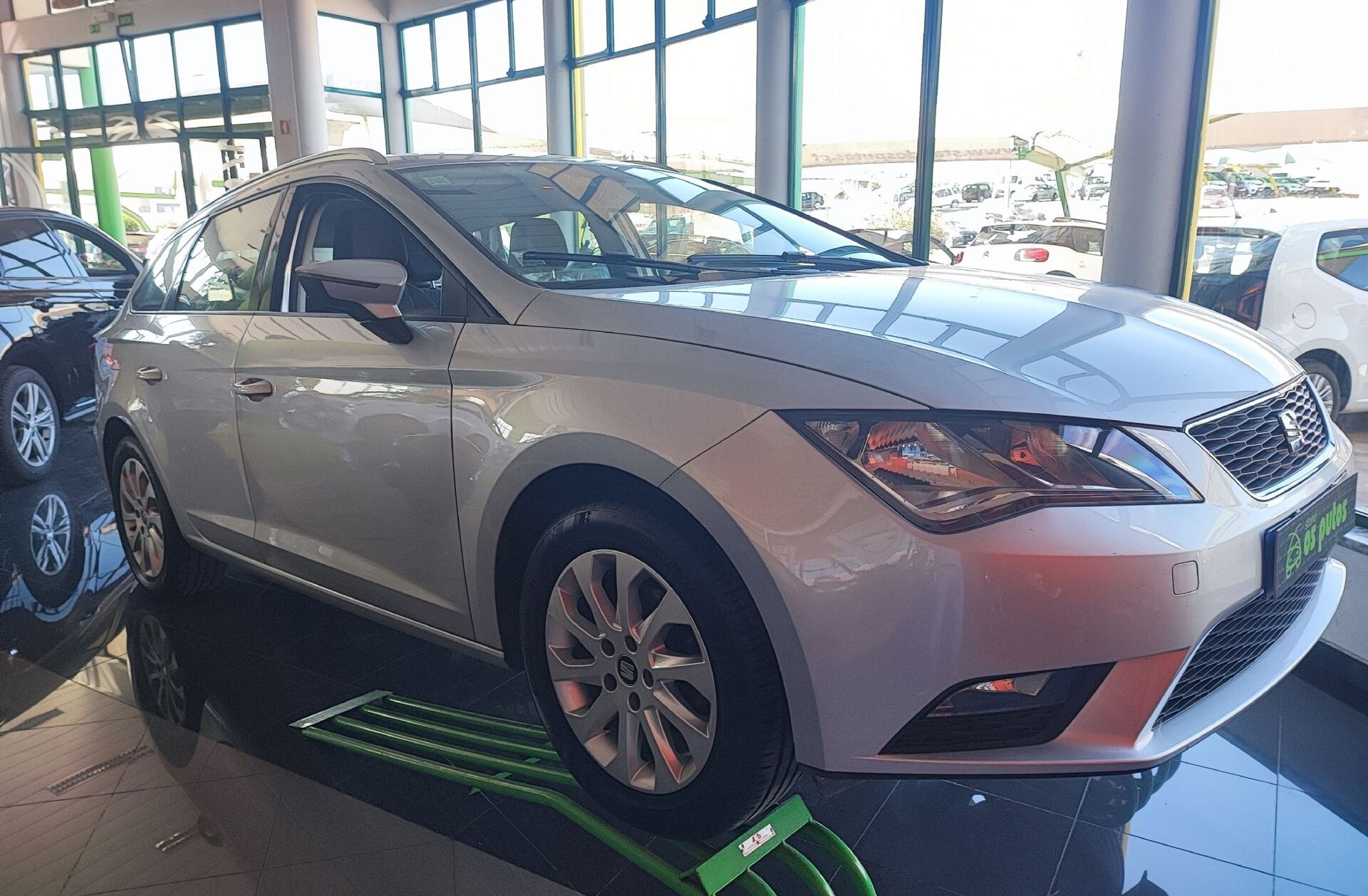 SEAT Leon ST 1.6 TDi Reference Ecomotive