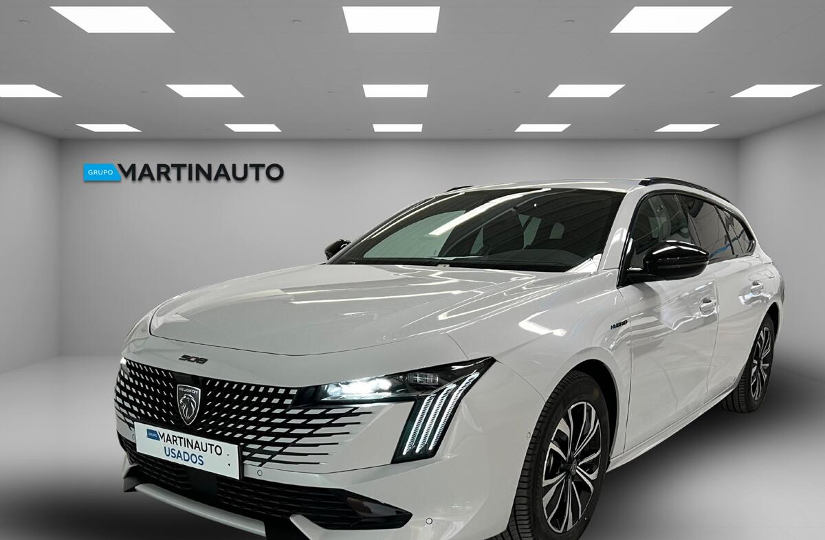 PEUGEOT 508 SW 1.6 Hybrid Allure e-EAT8