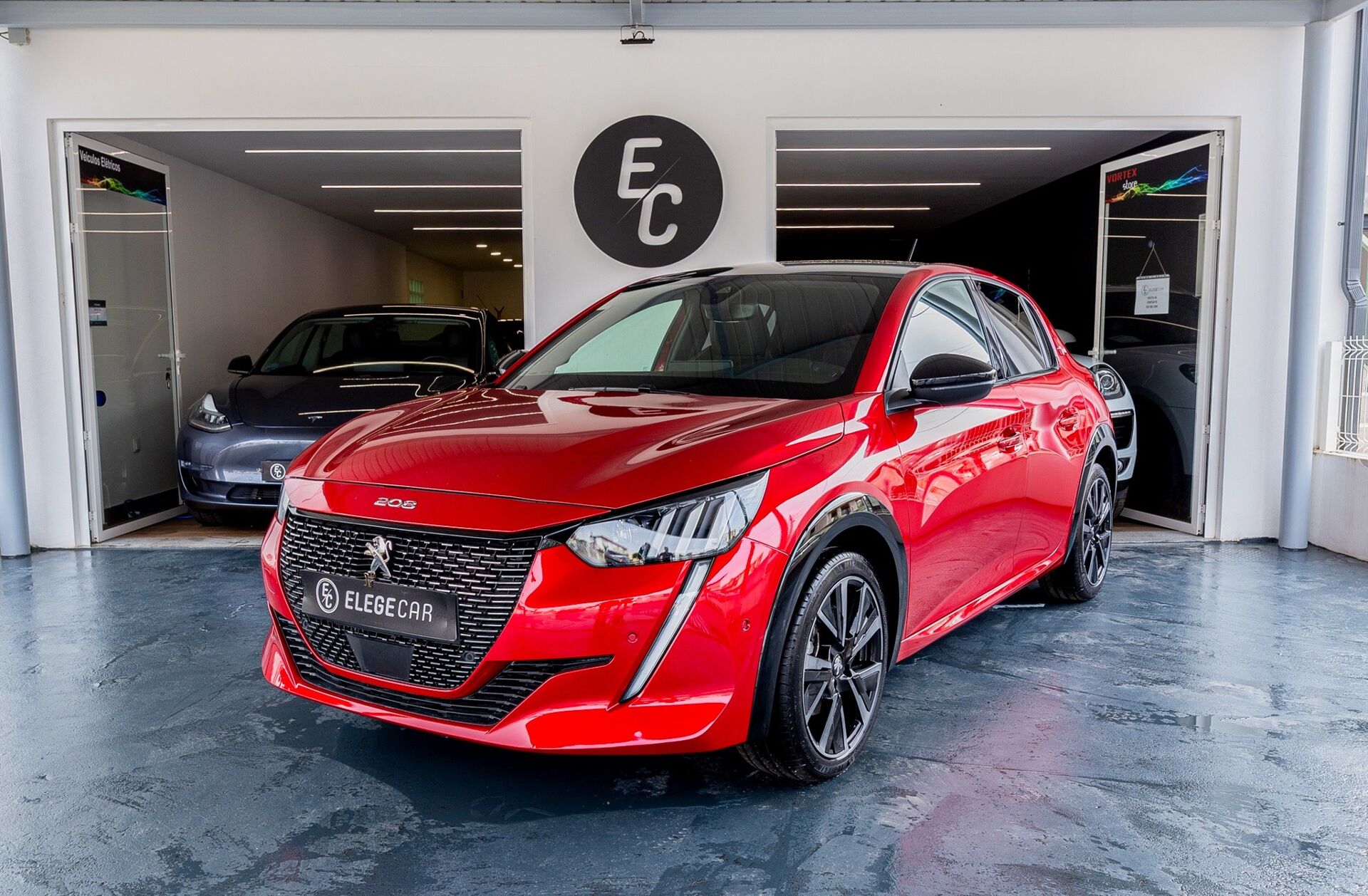 PEUGEOT 208 1.2 PureTech GT Line