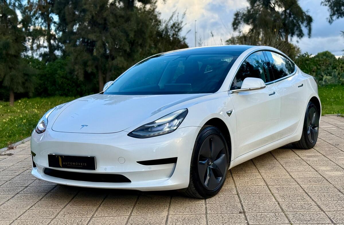 TESLA Model 3 Long Range Tração Integral
