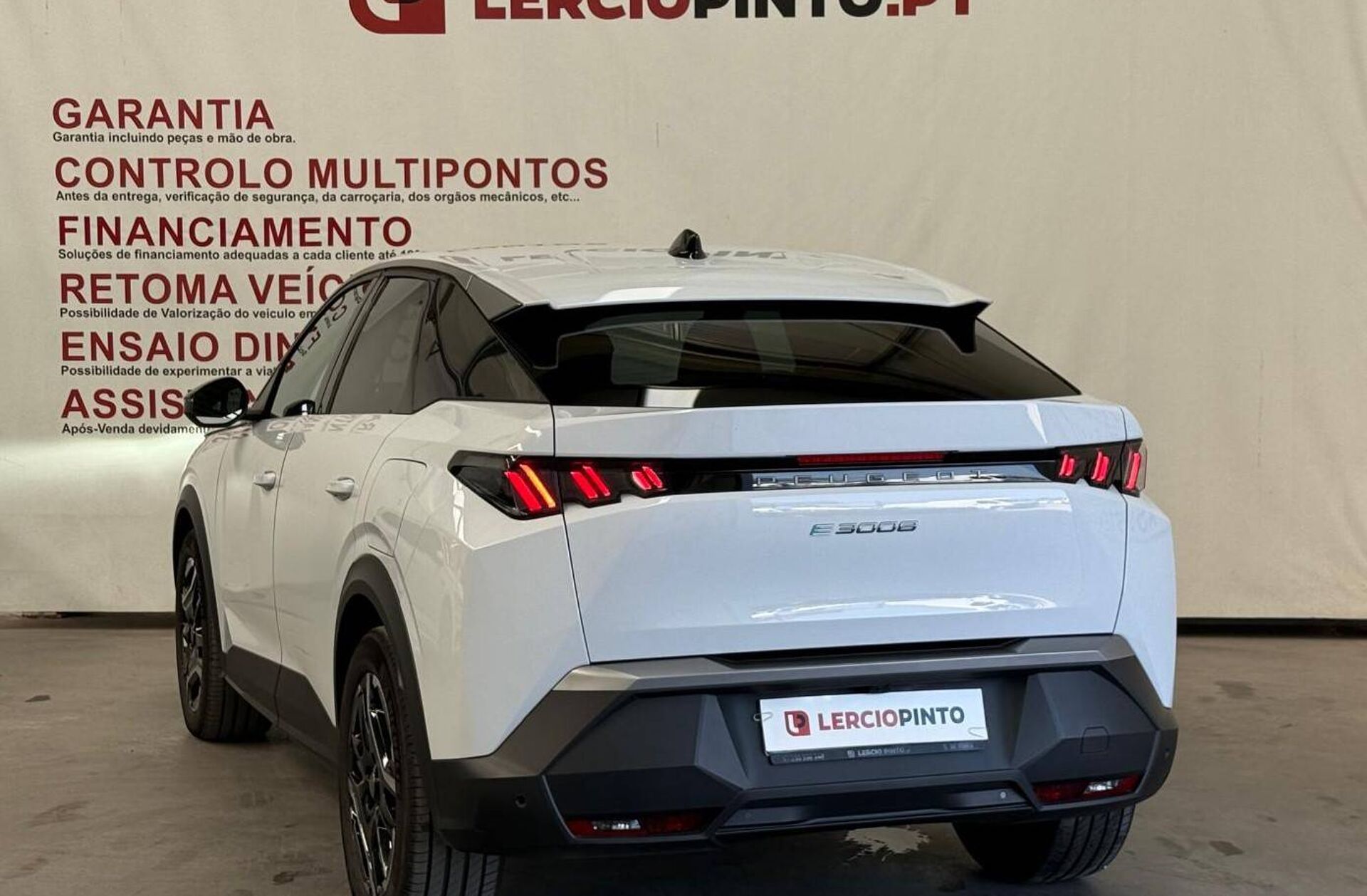 PEUGEOT 3008 e- 73 kWh Allure