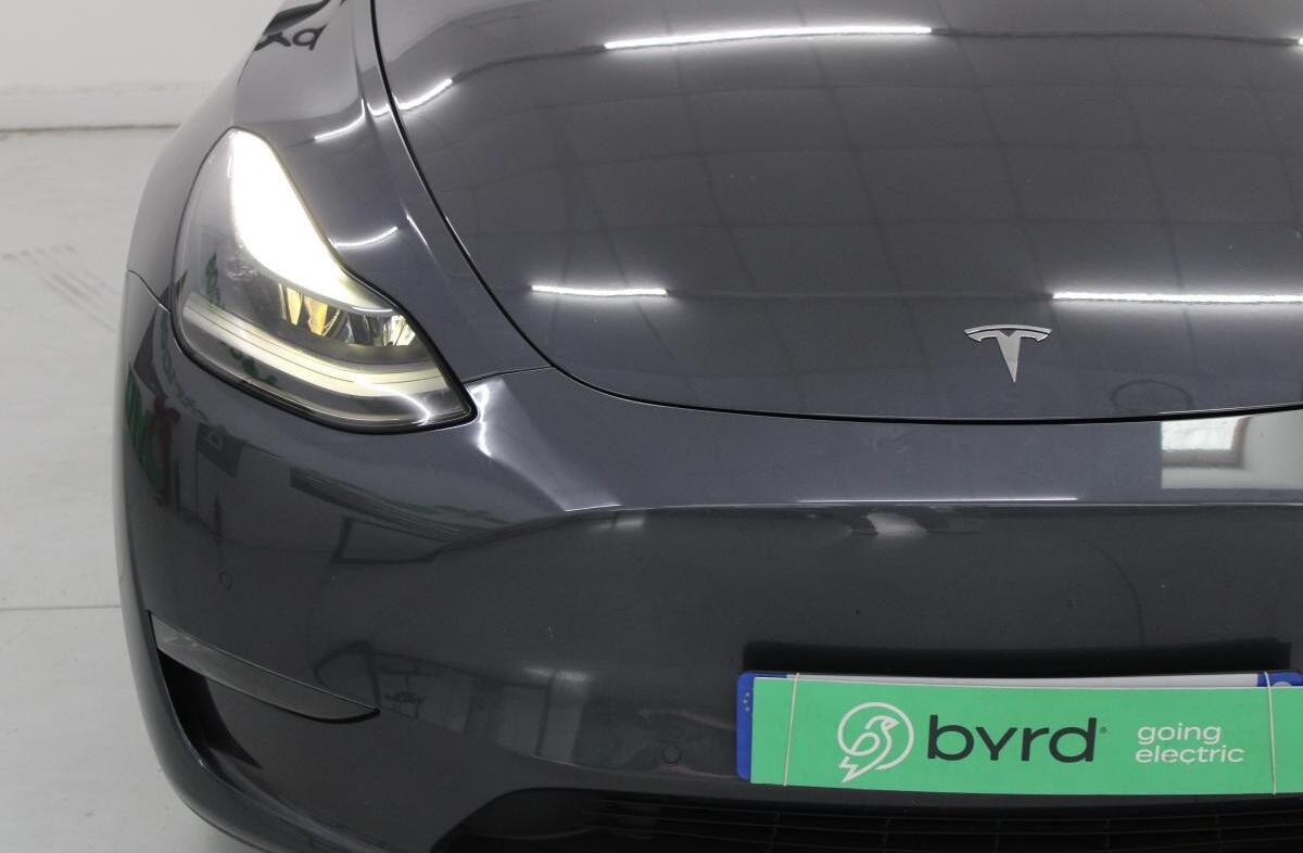 TESLA Model Y Long Range Tração Integral