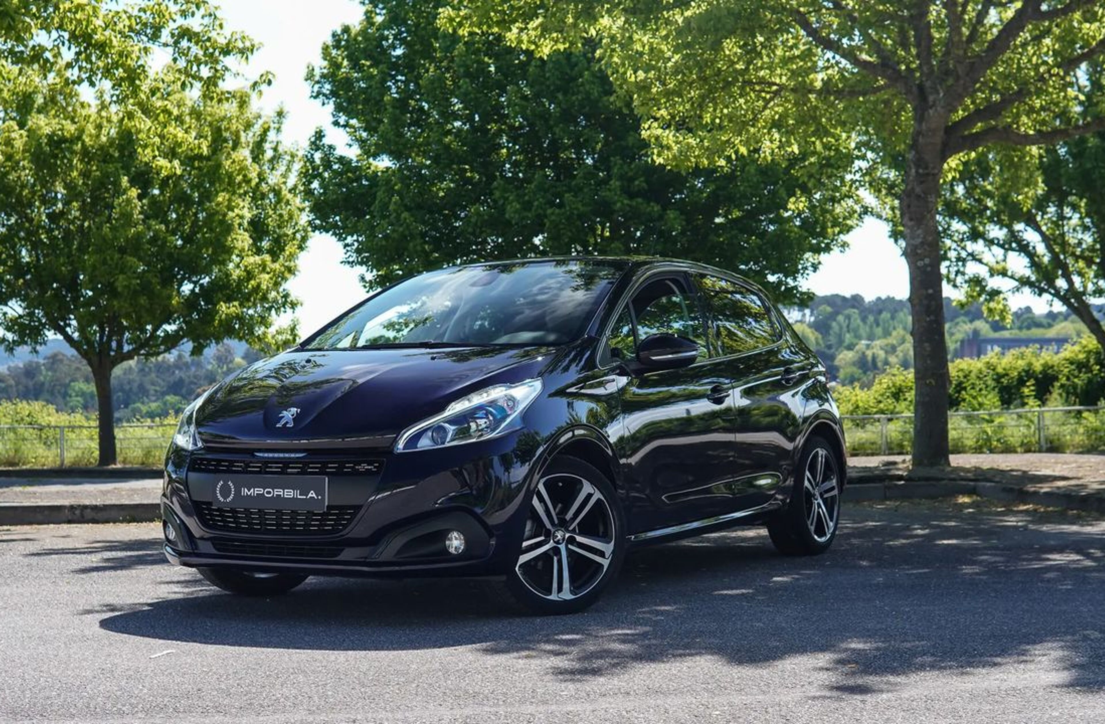 PEUGEOT 208 1.2 PureTech GT Line