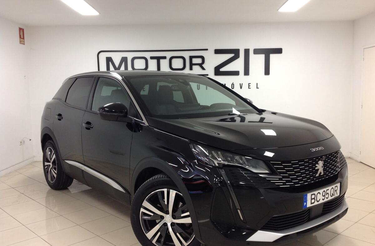 PEUGEOT 3008 1.5 BlueHDi Allure Pack EAT8