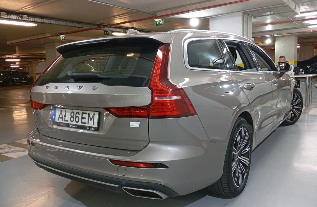 VOLVO V60 2.0 T6 AWD TE Inscription Expression
