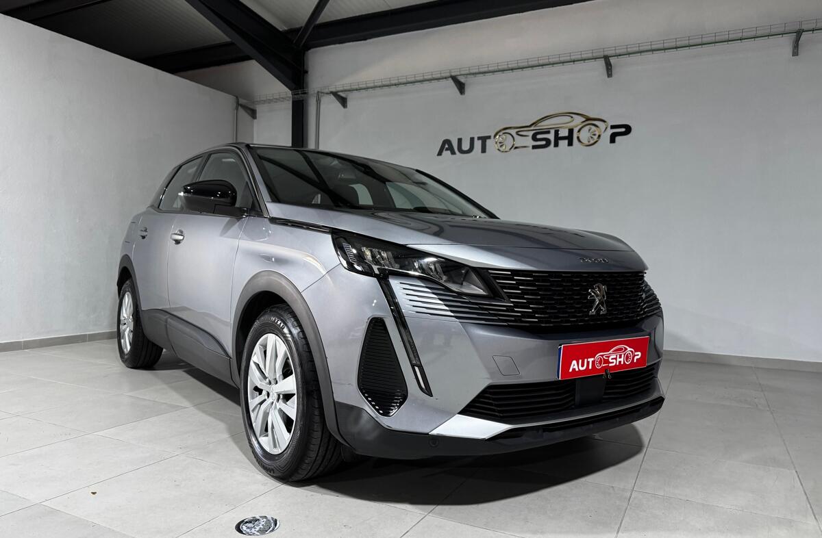 PEUGEOT 3008 1.5 BlueHDi Active Pack